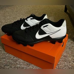 Men’s Alpha huarache varsity low MCS